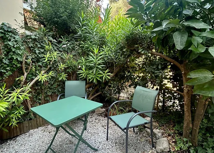 Charmant Studio Avec Jardin